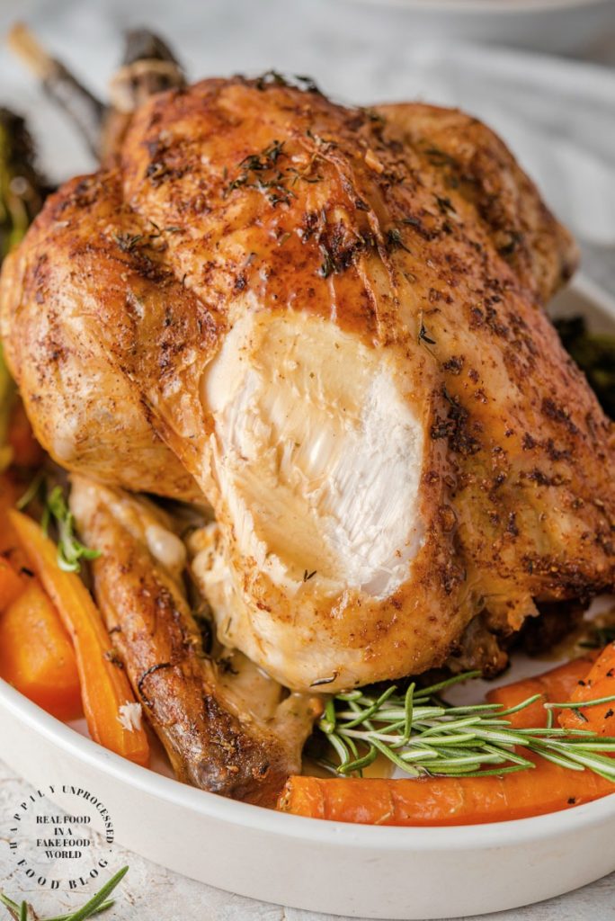 GARLIC HERB ROASTED CHICKEN - moist tender chicken with homemade gravy #roastchicken #gravy #lowcarb #keto #dinner #easymeals #happilyunprocessed