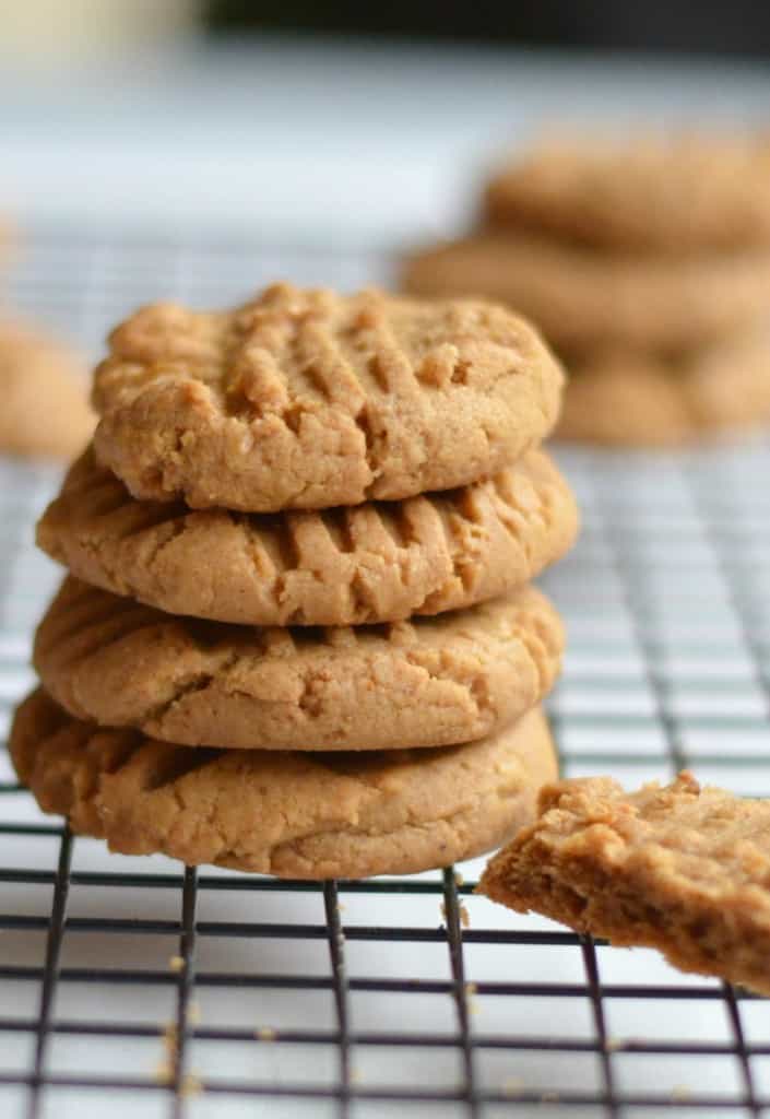 flourless peanut butter cookie