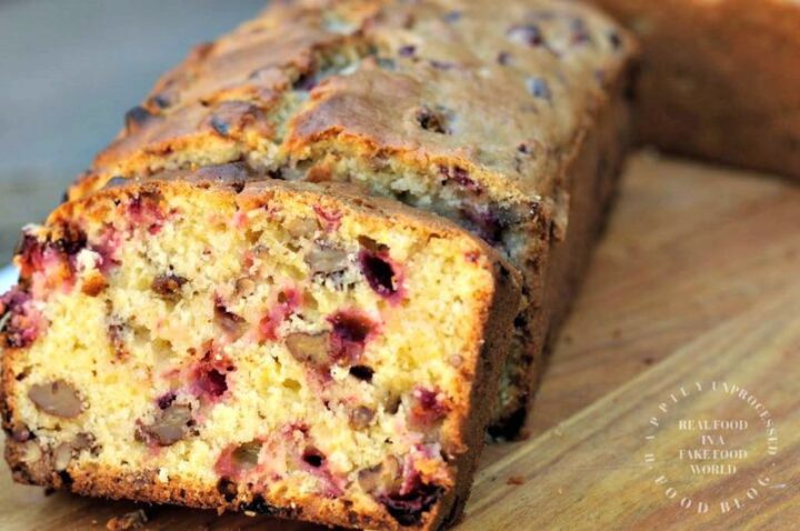 cranberry loaf sliced in slices