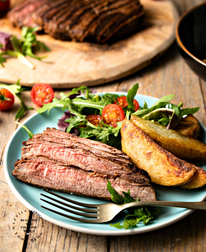 MARINTED FLANK STEAK - easy weeknight steak #steak #dinner #happilyunprocessed.com