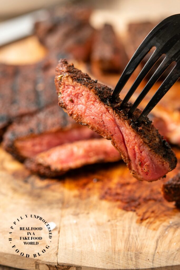 COFFEE STEAK DRY RUB - a secret ingredient will take your steaks to a whole new level #steak #dryrub #grilling #meat #bbq #happilyunprocessed