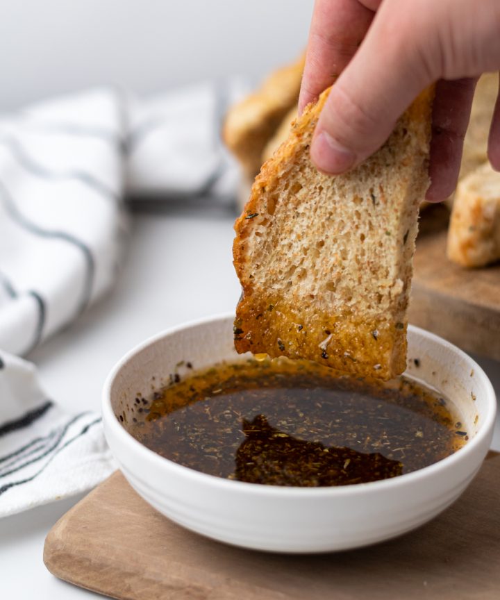 ROSEMARY SKILLET HOMEMADE BREAD 