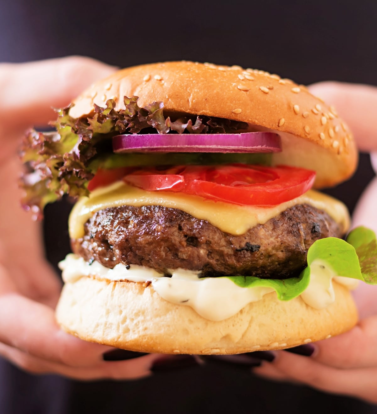How to make the juiciest burger happilyunprocessed.com