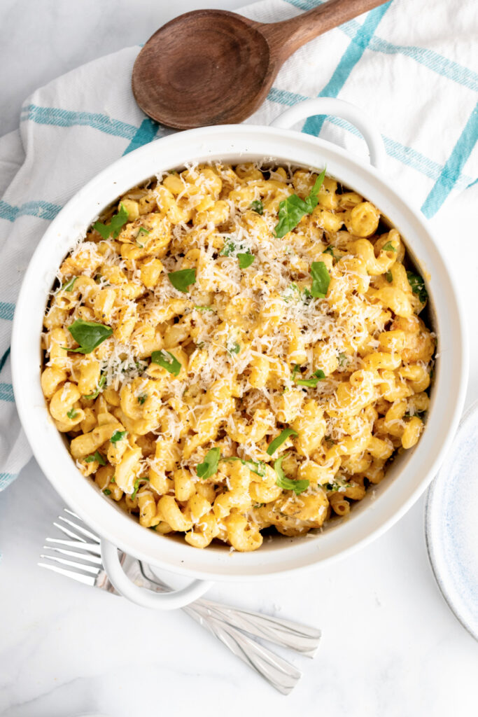 Big bowl of Creamy Garlic Parmesan Pasta with Chicken and Spinach made in the Instant Pot