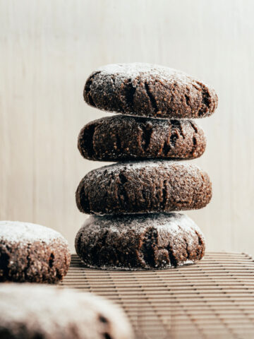How to make Gluten Free Holiday Chocolate Crinkle Cookies with powdered sugar on top