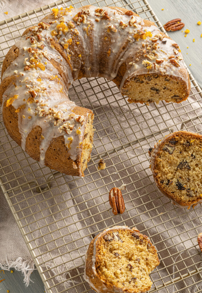 Simple and Easy Orange Pecan Bundt Cake
