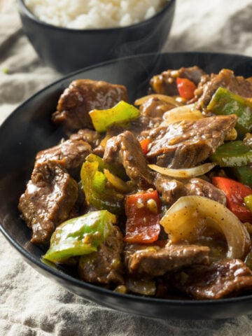 One skillet Chinese pepper steak