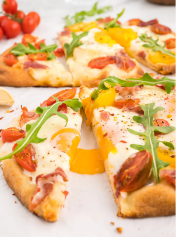 Flatbread Naan Breakfast Pizza