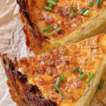 spinach and gruyere quiche with a hashbrown crust