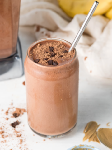 chocolate protein smoothie with pure protein powder