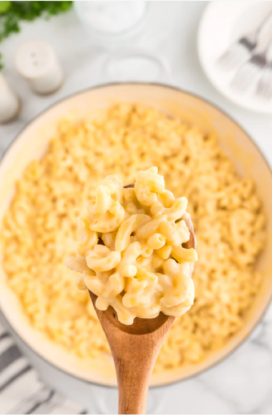 homemade gouda and cheddar mac and cheese